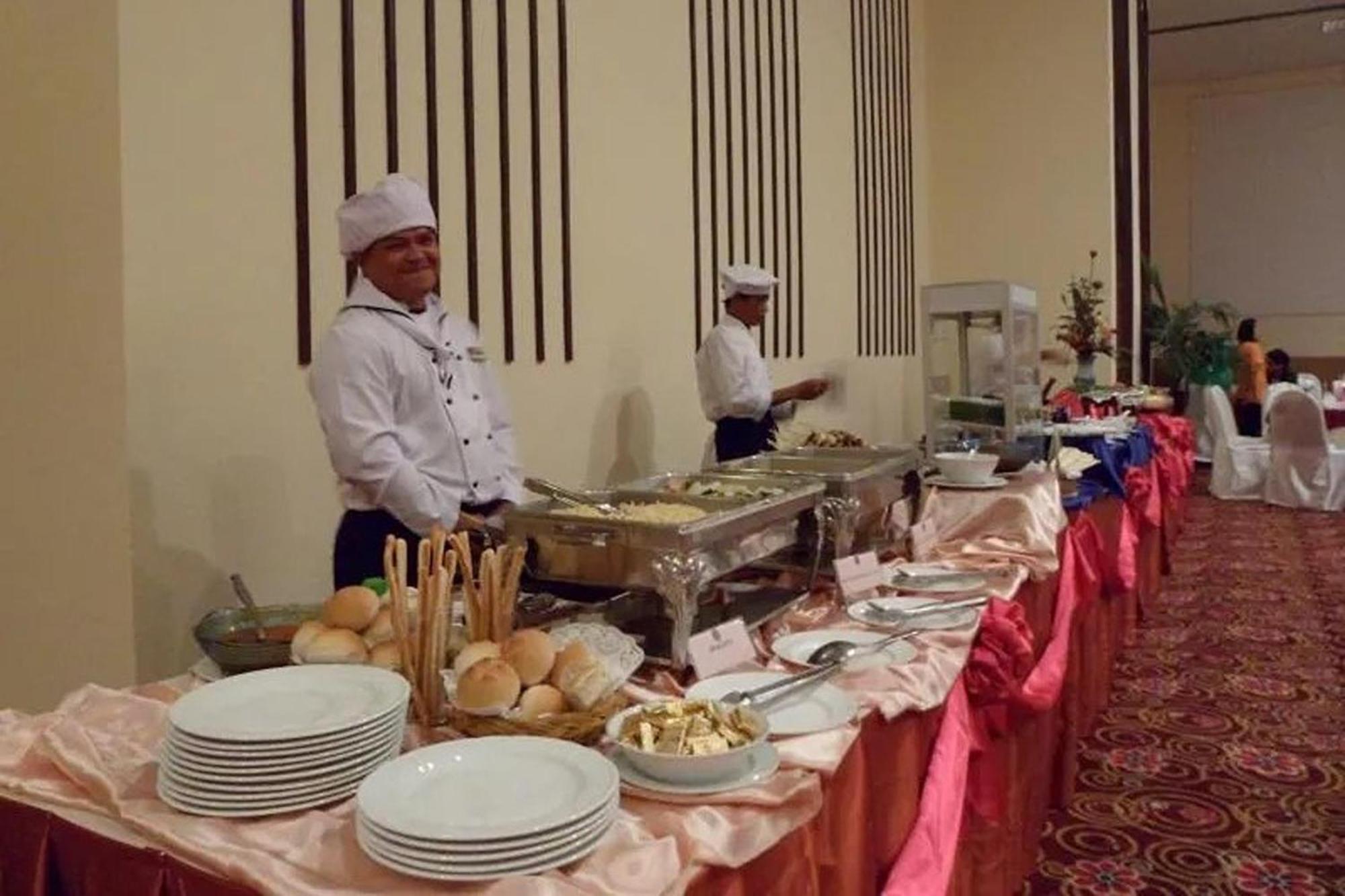 Suncity Hotel Паттая Екстер'єр фото